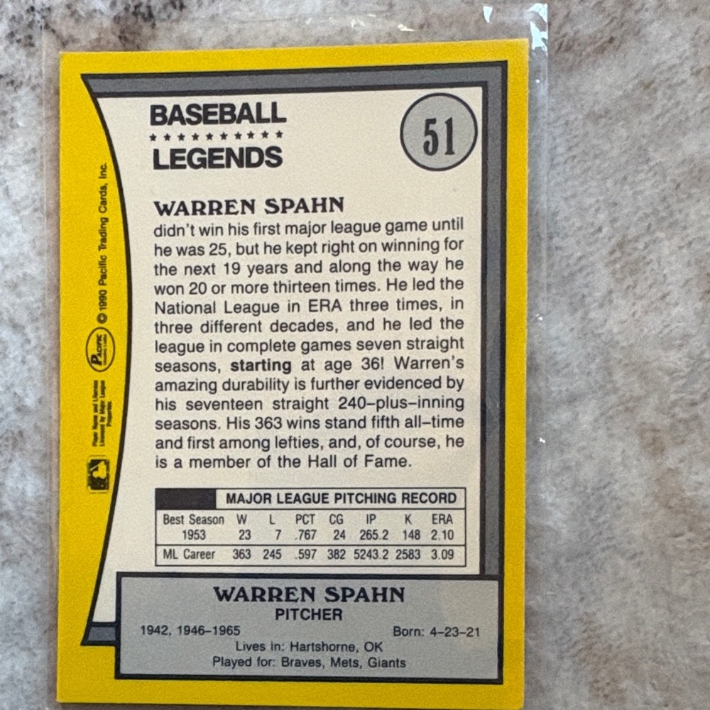 Warren Spahn Baseball Card - Picture 2 of 2